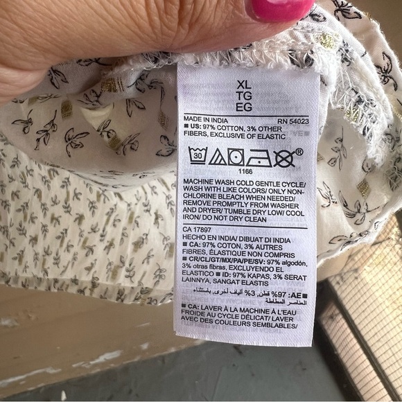 Old Navy Long-Sleeve Button-Front Floral Poet Blouse Size XL Peasant Hippie Boho - Picture 6 of 8